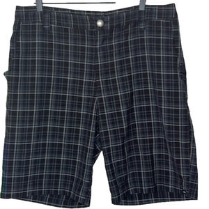𝅺quicksilver board shorts, size 38, in good condition, blue, black & gray plaid